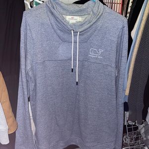 Vineyard Vines sweatshirt